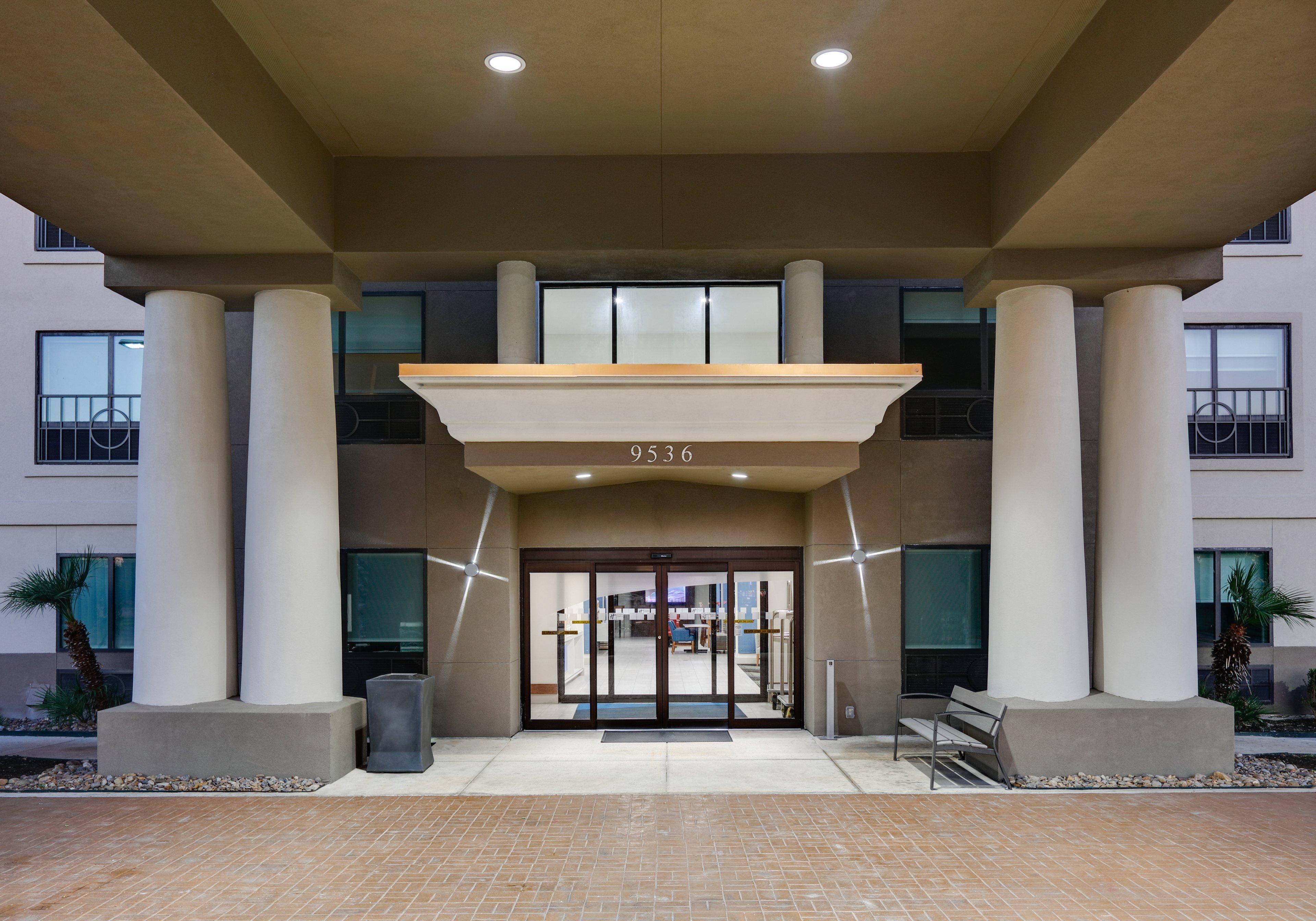 Holiday Inn Express & Suites San Antonio Nw Near Seaworld By Ihg Экстерьер фото